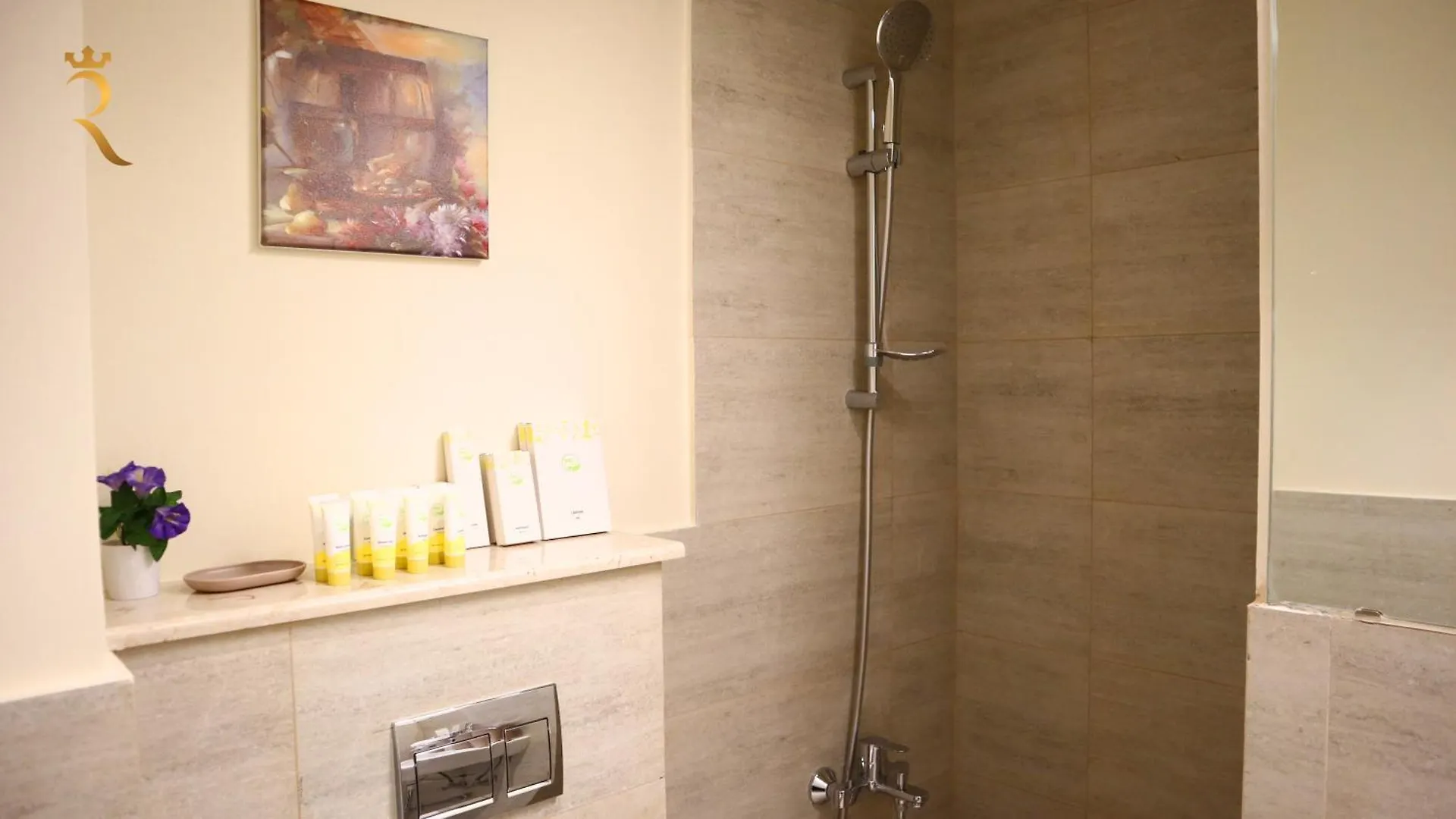Apartamento Plush 2Br Retreat In Masdar City Abu Dabi
